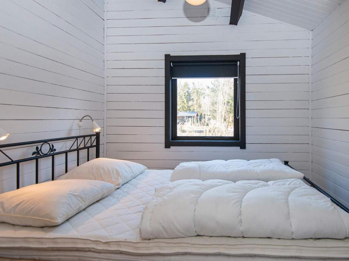 4 Person Holiday Home In Nibe 外观 照片